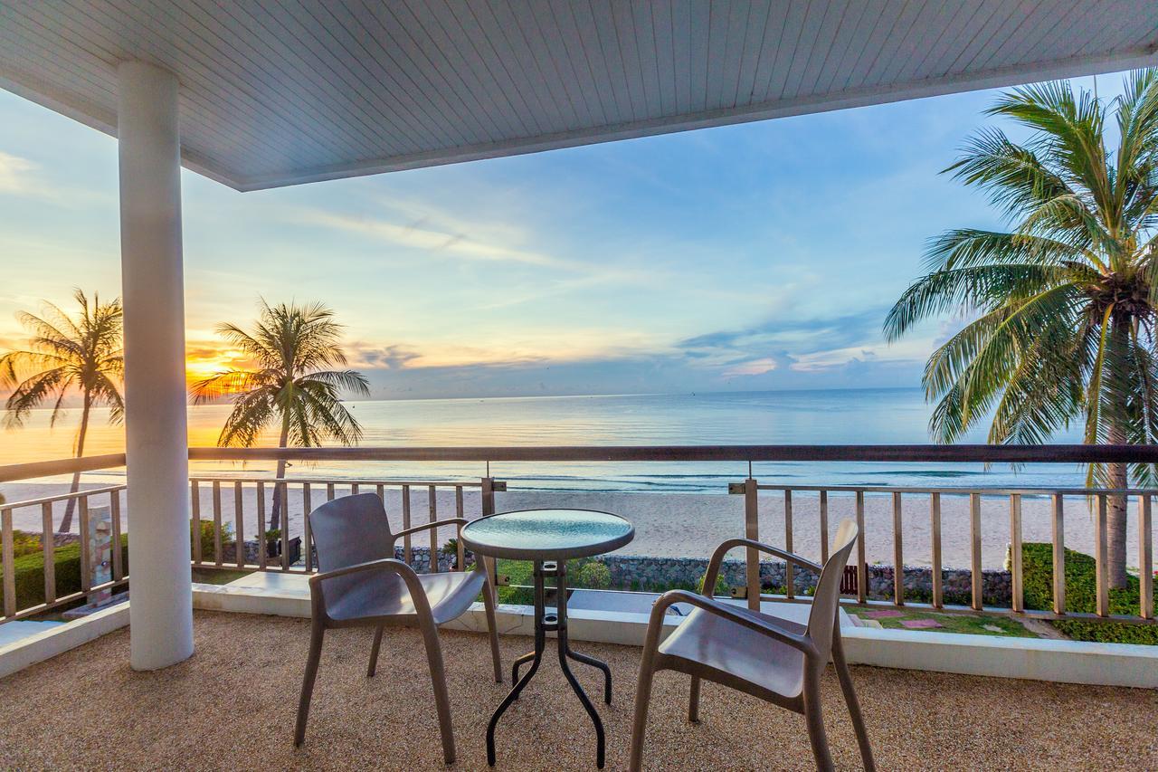 Absolute Beachfront Villa Banhuajjang Kültér fotó